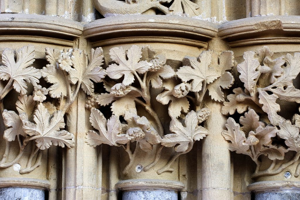 Close up of the Leave carvings